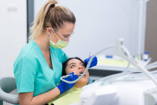 Best Emergency Wisdom Teeth Removal in Meadowbrook, CA